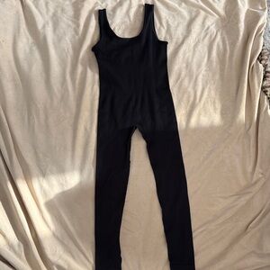 Amazon Black Sleeveless Jumpsuit